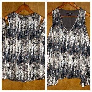 Elegant MISS ME open shoulder Women's Top